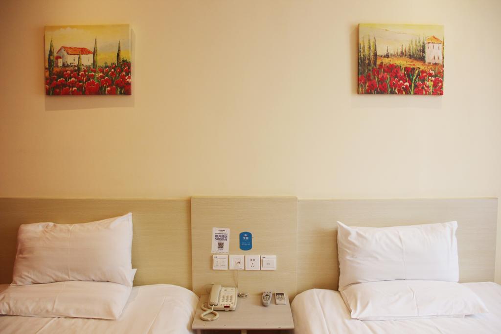 Hanting Express Jinzhou Luoyang Road Central Avenue Номер фото